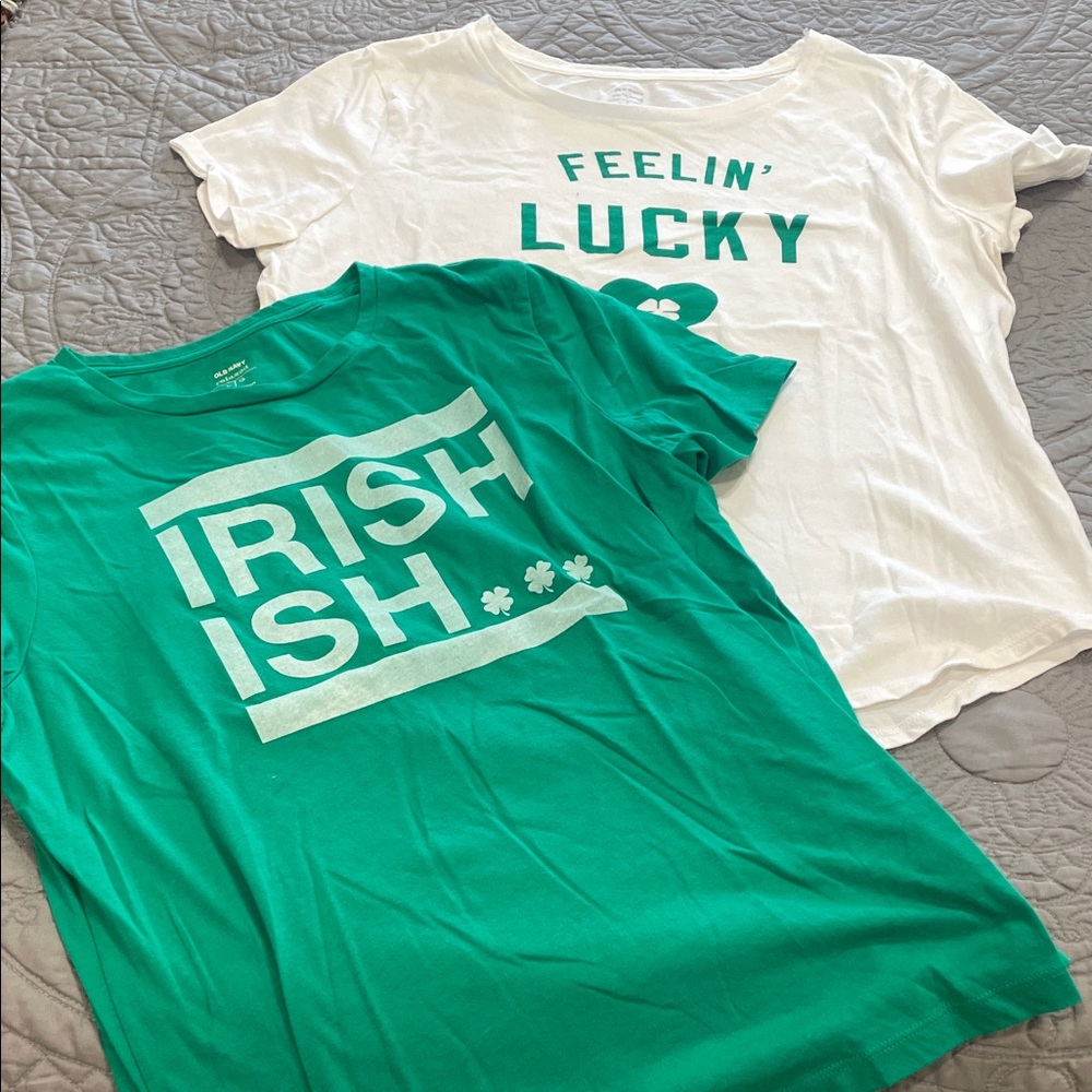 Old Navy St Patrick’s Day Graphic Tees L